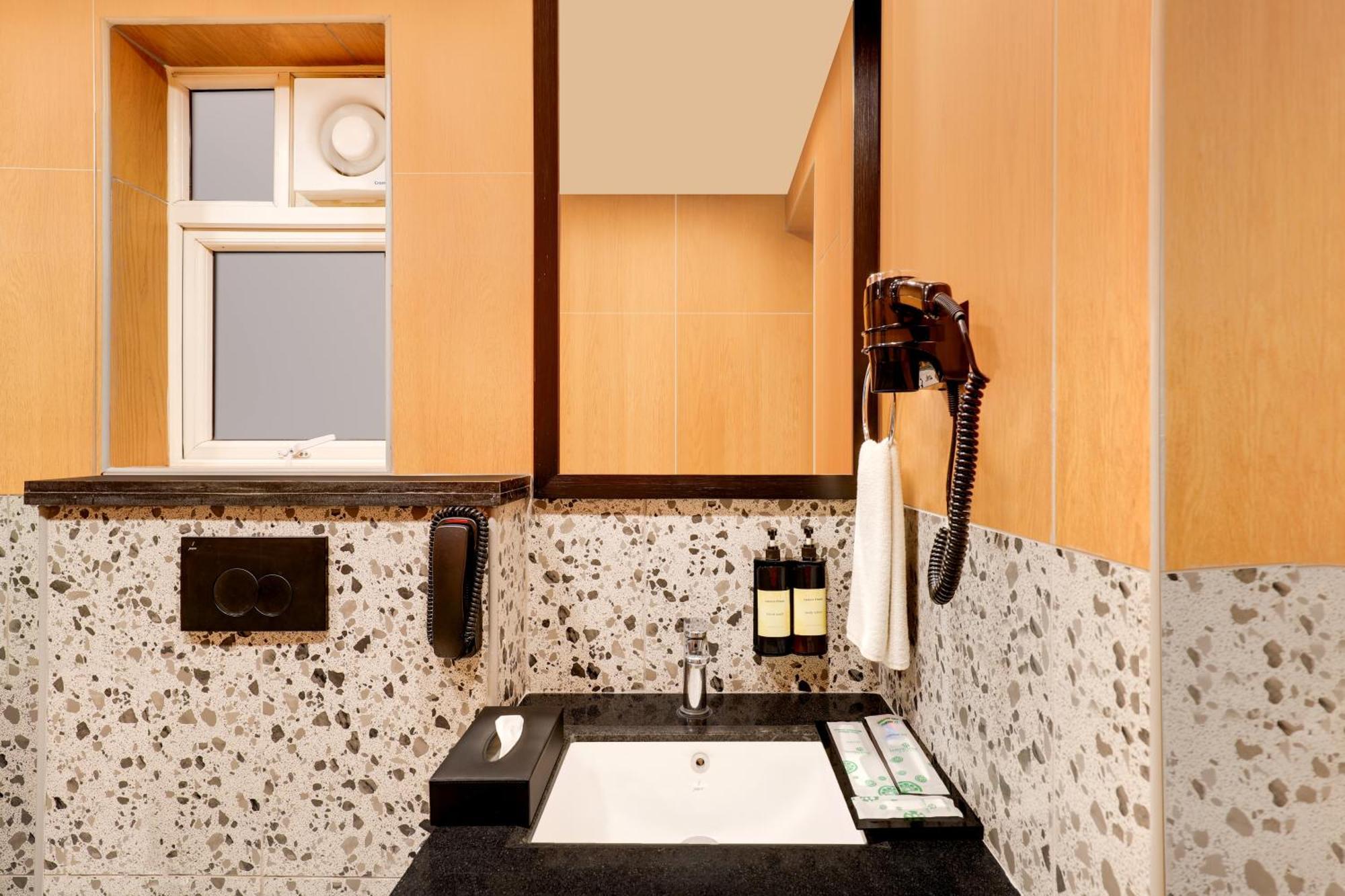 Lemon Tree Suites, Whitefield, Bengaluru 객실 사진